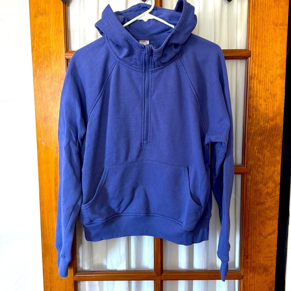 Periwinkle Hoodie L